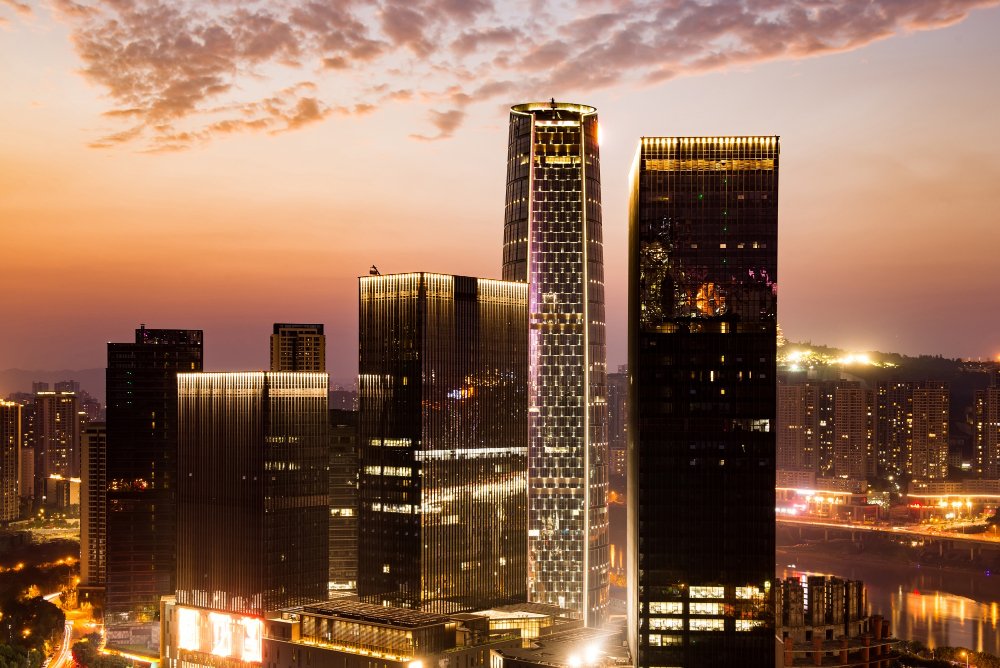 Dubai Luxury Real Estate Hits Record Highs